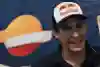 Marc Márquez spricht mit den Medien
