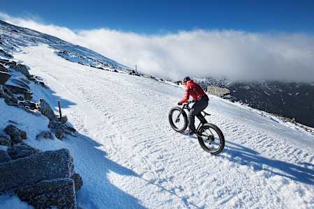 First Ascent of Mount Washington by Bike in Winter