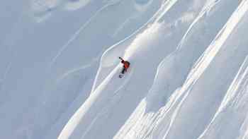 POV: Elias Elhardt As the Crow Flies in Alaska +Video+