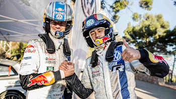 Sèbastien Ogier e Neymar sulla Volkswagen WRC