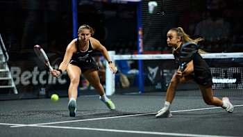 Alejandra Alonso De Villa during the quarter finals of the Bordeaux Premier Padel P2 in Bordeaux, France on July 4, 2025.   