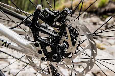 SRAM Guide Ultimate brakes for Pompon and she’s running 200mm discs here