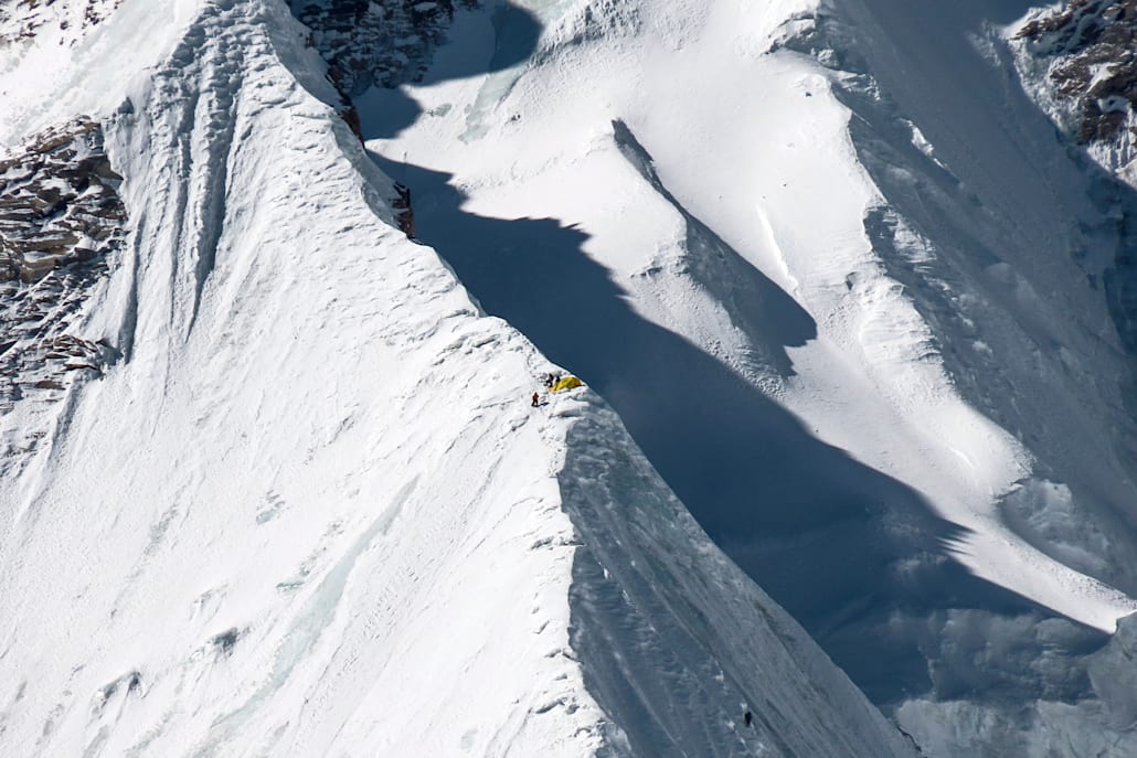 El montañero Nirmal 'Nims' Purja escala el Annapurna en abril de 2019.