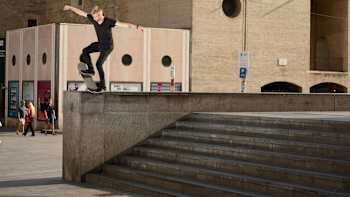 Andrey Ryzhov - Backside Bluntslide