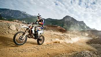 Red Bull Hare Scramble - Action