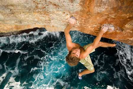 Chris Sharma en escalade libre à Majorque