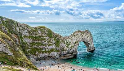 Make Durdle Door your gateway to the Jurassic Coast
