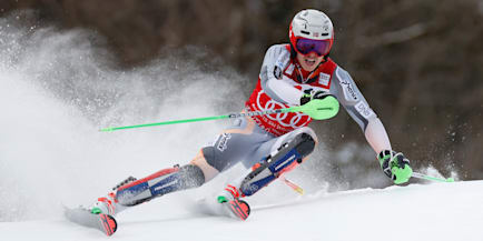 Henrik Kristoffersen wins Schladming night slalom