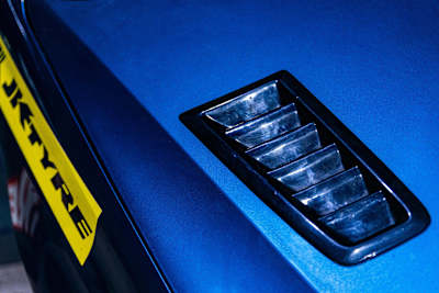 Bonnet scoops on Dean Mascarenhas' rally car