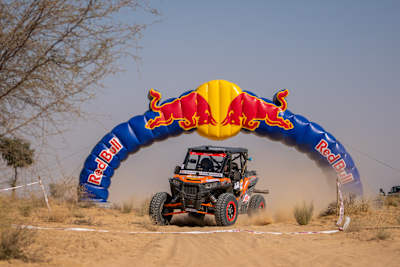 Competitors participate in the sand dunes of Bikaner, Rajasthan at the Ultimate Desert Challenge.