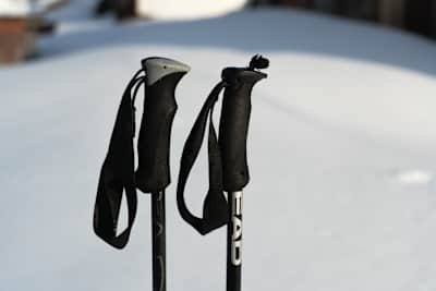 Head ski pole set up for Jesper Tjäder.