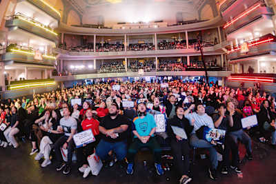 Spectators cheer at the Upper and Lower Finals Day of the Red Bull Home Ground World Final in New York City, NY on November 15, 2025.