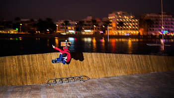 Bordeaux styler Leo Valls takes his street-level aesthetics to the terrain of Mallorca with this long wallride past a bike rack