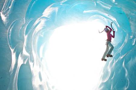 Stephanie Maureau buz tırmanışında