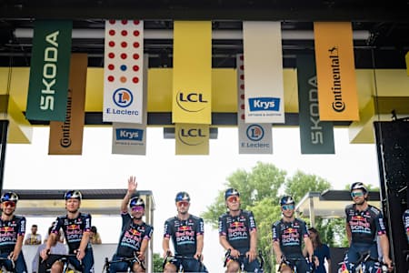 Les cyclistes de l'équipe Red-Bull-Bora-hansgrohe sont prêts à remporter le plus de maillots possibles sur le Tour de France.