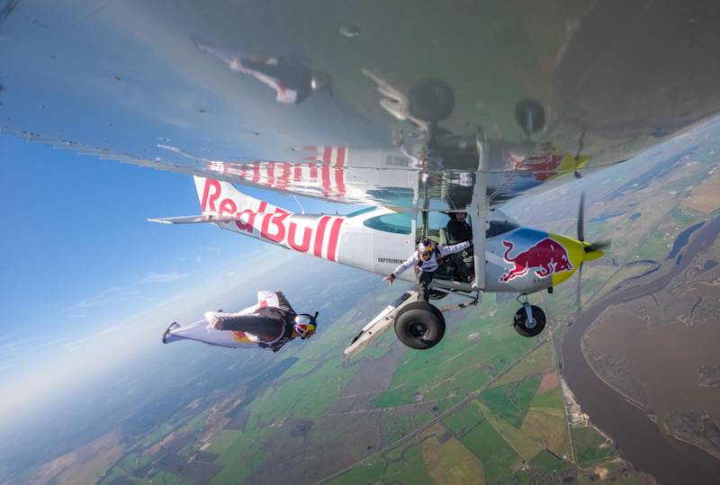 RedBull レッドブル 100本