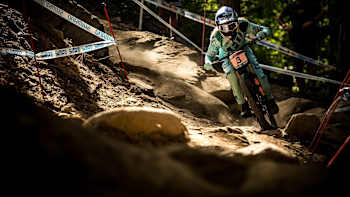 Tahnee Seagrave in action at the DH Val di Sole World Cup Finals on August 26, 2017.