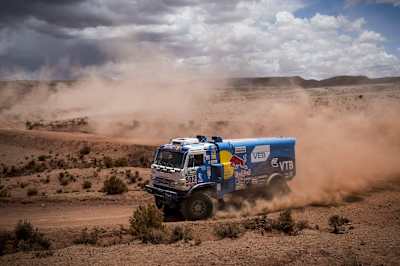 Eduard Nikolaev won his second stage of the Dakar