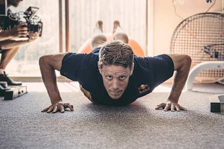 Віджимання від підлоги