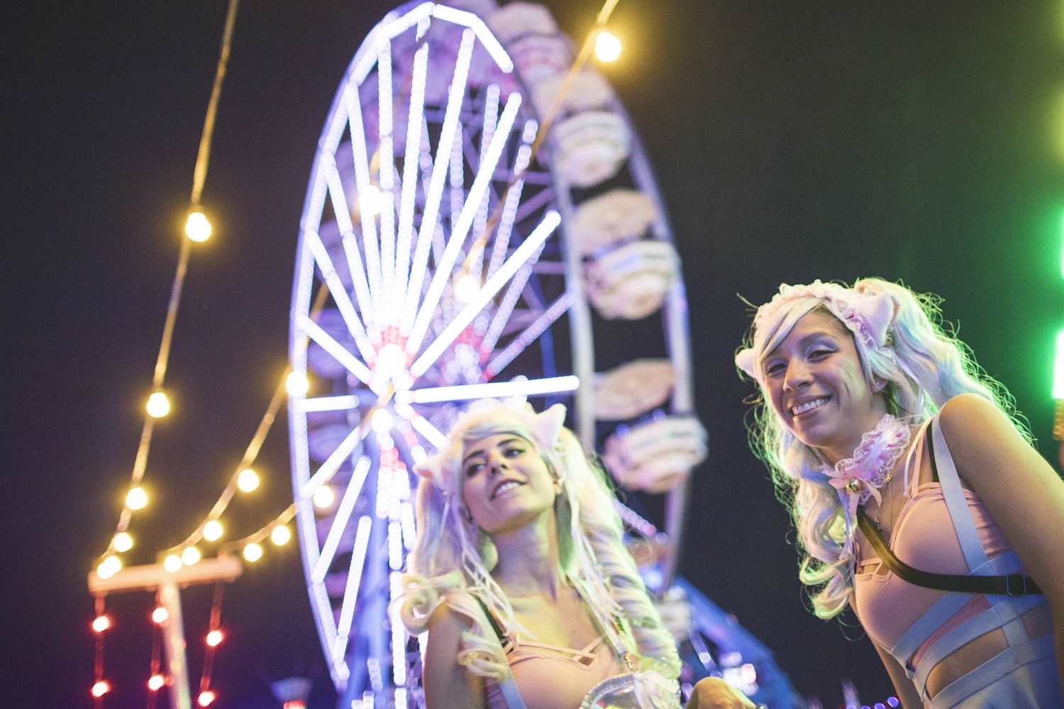 Electric Daisy Carnival music ++videos++ on Red Bull TV