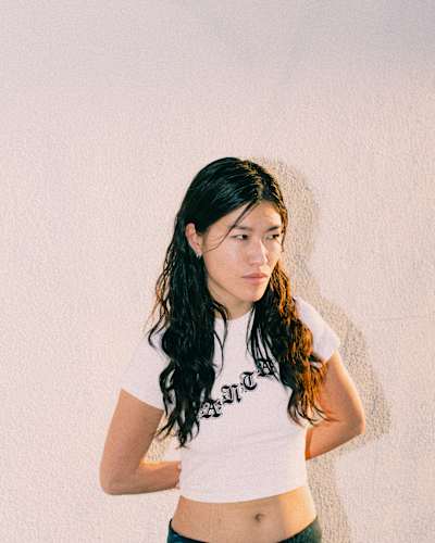 Jennifer Loveless will be playing together with Axel Boman, DJ Tennis and Jimi Jules at Red Bull Back2Beyond on March 27th in Stockholm, Sweden.   