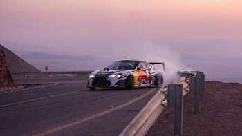 Gurpreet Singh Sandhu and Ahmad Daham drifting video