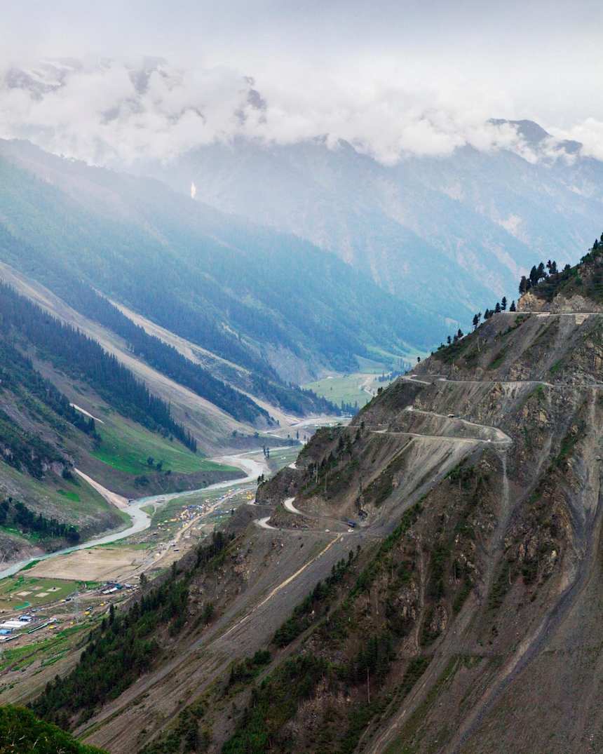 Most Dangerous Roads Worldwide 9 Crazy Mountain Passes