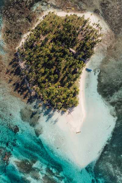 Vista aérea de los Cayos Holandeses en la comarca de San Blas, Panamá.