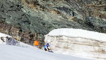 Bending Gates EP1 Art