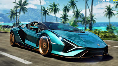 Captura de pantalla de The Crew Motorfest muestra un Lamborghini descapotable frente a unas palmeras en Hawai.