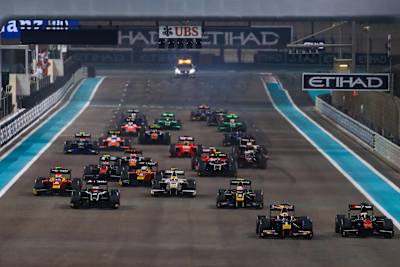 Salida de la GP2 Series en Abu Dhabi 2015