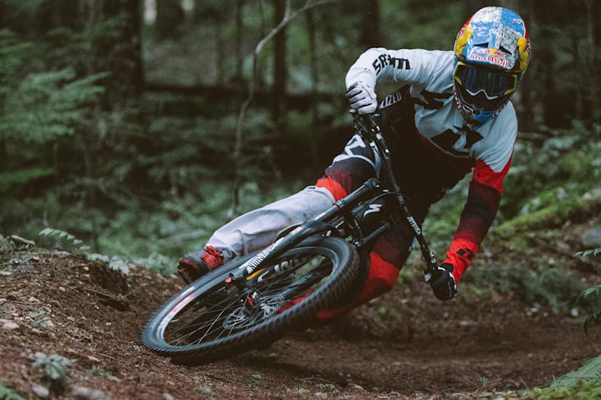mtb turning techniques