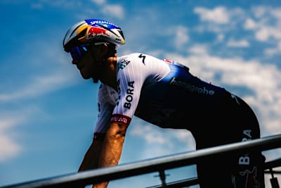 Maxim Van Gils, de l'équipe Red Bull – BORA – hansgrohe, lors de la 12e étape (Circuit de Nevers Magny-Cours – Chalon-sur-Saône) du 113e Tour de France, en France, le 16 juillet 2026. 