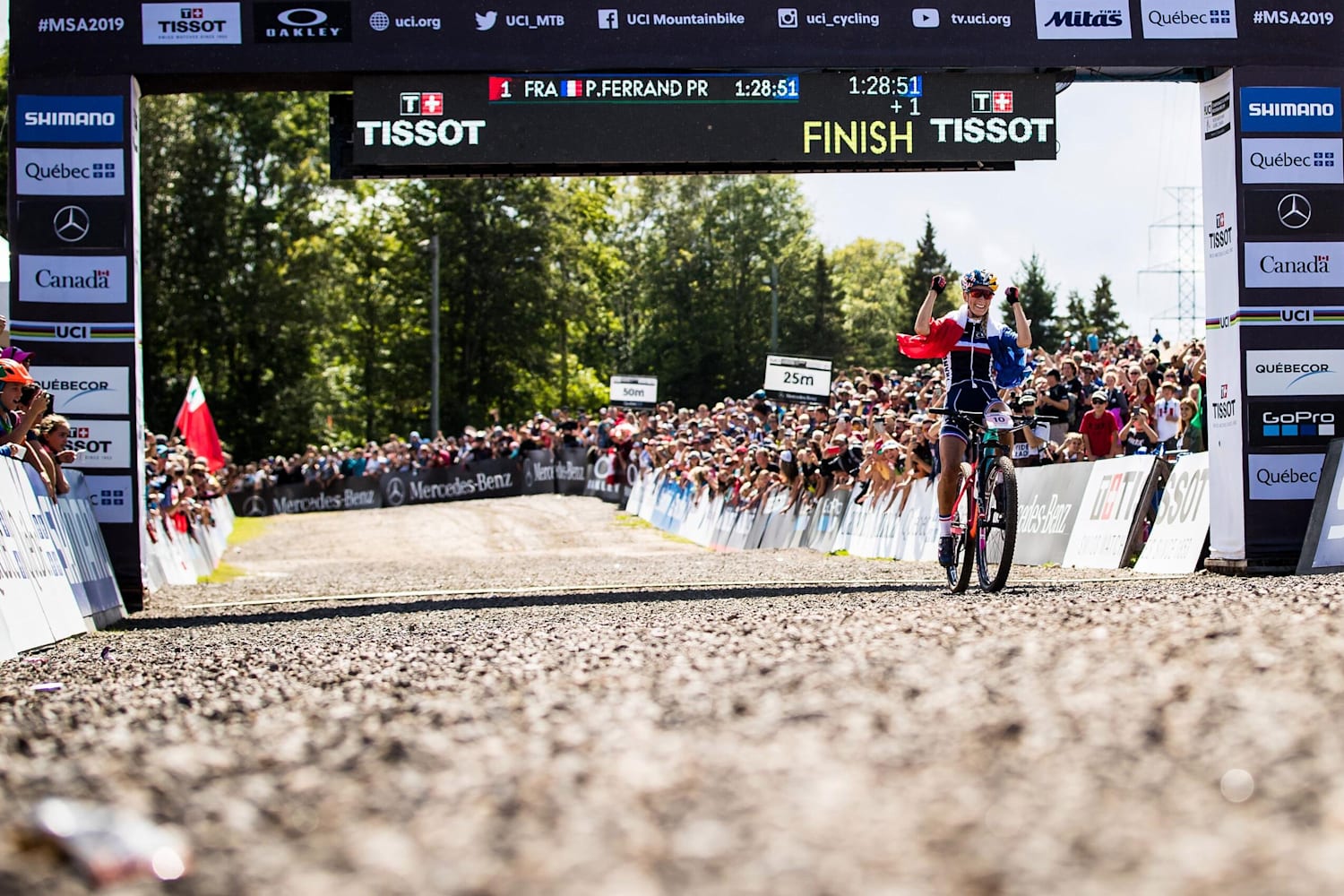 UCI MTB WC 2019 XCO women's sprint finish – Canada