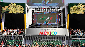 DJ Hardwell spinning in Mexico