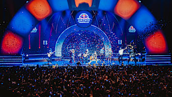 Treaty Oak Revival on stage at Red Bull Jukebox 2025