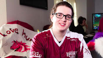 UoL’s Xerxe gives us the scoop on his rookie split UoL’s Xerxe gives us the scoop on his rookie split