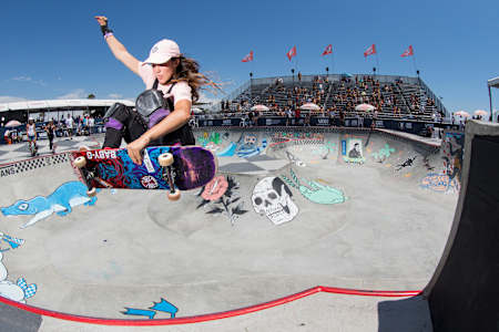 Voa Yndi! F/S Air no Vans Park Series em Huntington Beach