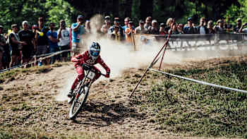 UCI World Cup Les Gets DH Track Explanation Art