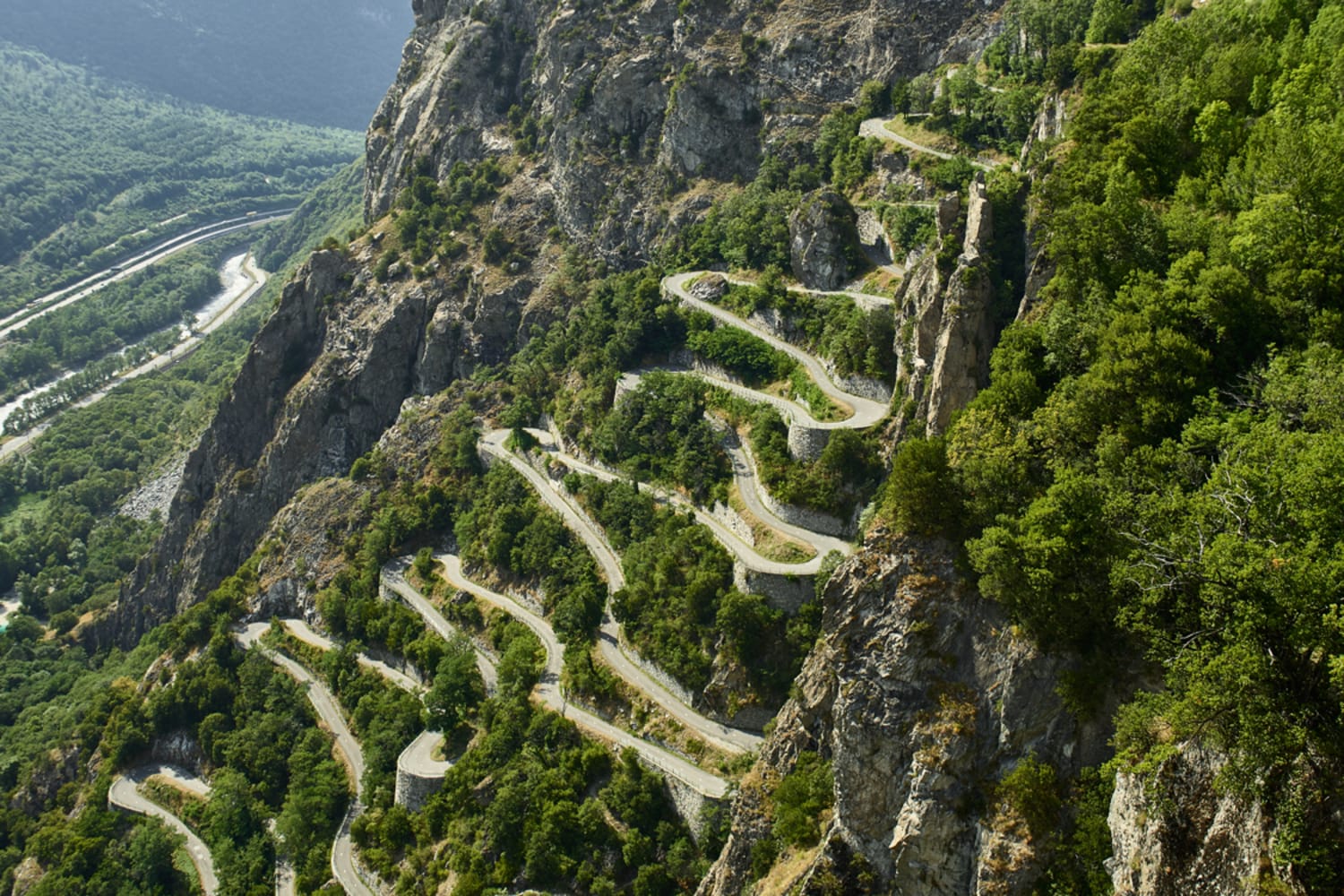 cycling french alps