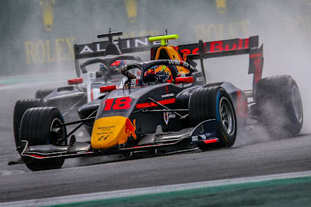 Le Français Isack Hadjar s’est imposé lors de l'étape du championnat de Formule 3 2022 en Autriche.