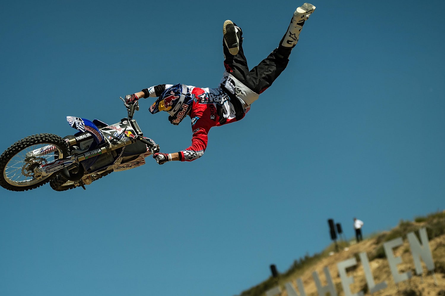 mtb jump tricks
