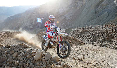 Travis Teasdale performs at the Erzbergrodeo Iron Road Prolog in 2018.