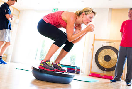 Ćwiczenia na platformie bosu