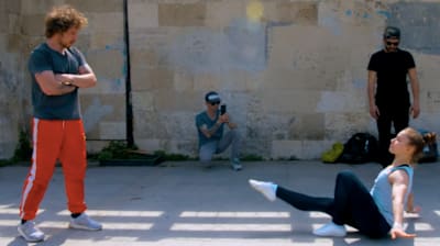 Ayşe Begüm Onbaşı breakdans yaparsa...