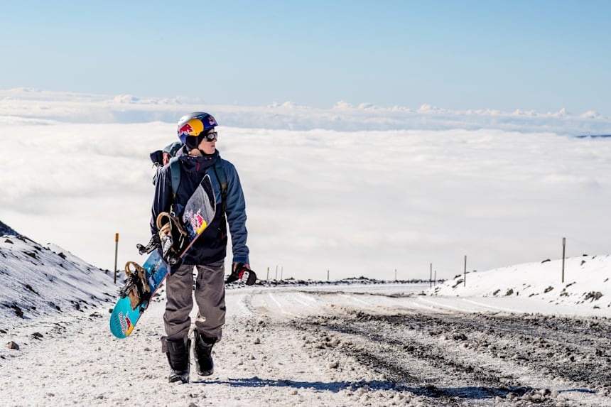 Lyon Farrell Meet The Hawaiian Snowboarder Video Boutiques snowboard lyon in the urls. lyon farrell meet the hawaiian