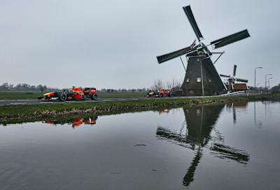 Eine Fahrt durch die Niederlande.