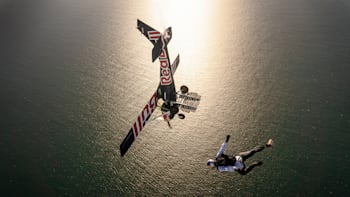 Plane Swap 2022 Live Art