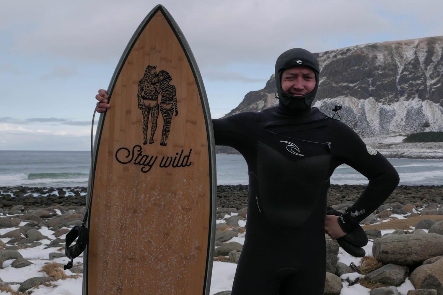 Xavier De Le Rue snowboard à Lofoten, DIY *video*