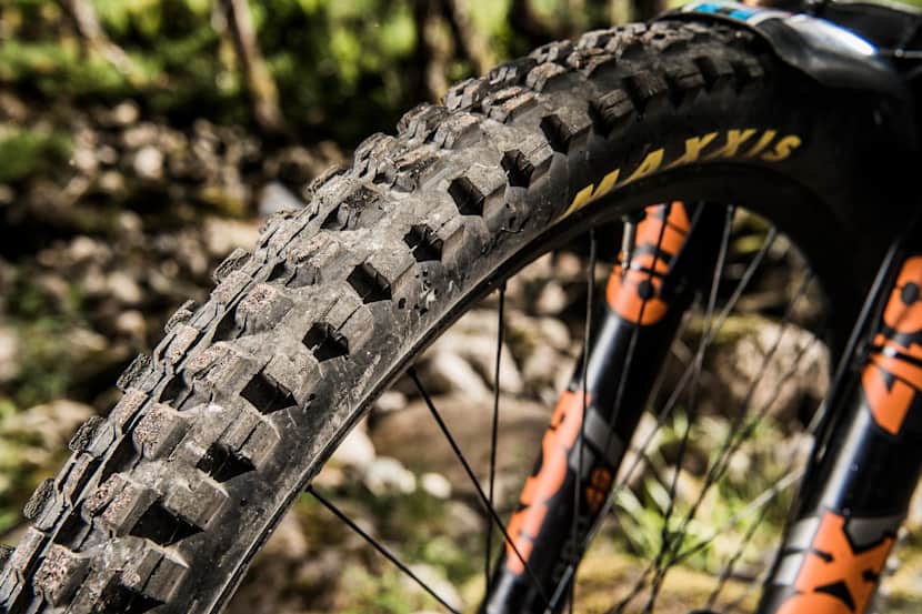 Mondraker sales summum 29er